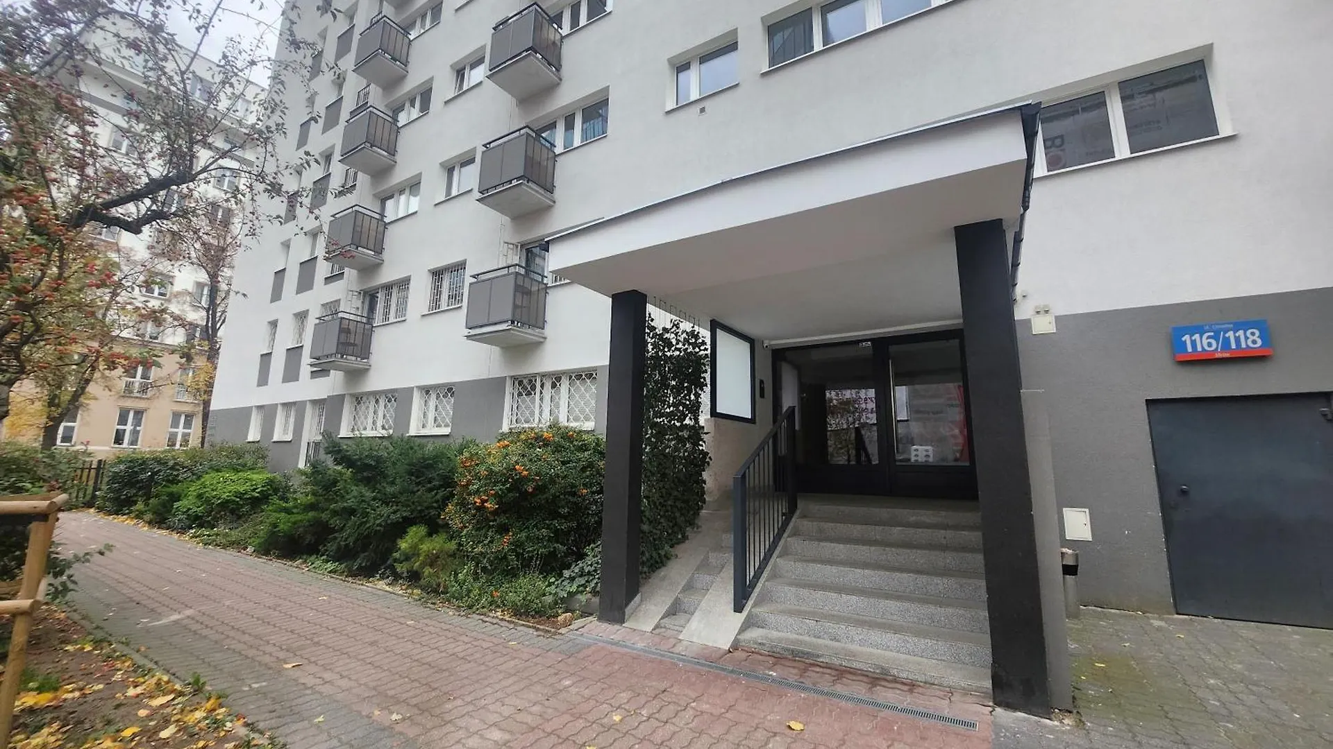 Delux15 - Apartament Chmielna Warsaw Poland